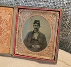 1/6 Tintype Of A Handsome Civil War Solider Housed In A Full Leatherette Case — photo 2