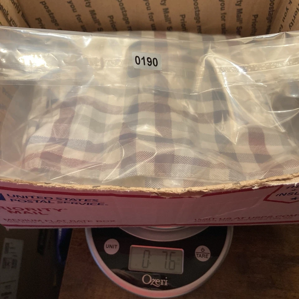 International Report Long Sleeve Button Down Shirt Mens Plaid Size Large - Image 4 of 4