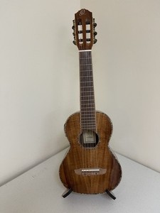 Ortega Acacia Mini Travel Classical Guitar Guitarlele w/Preamp Pickup & Bag 