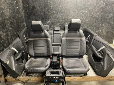 Sitze komplett Citroën C4 III 2024 Türverkleidung Armlehne  - Bild 1 von 4