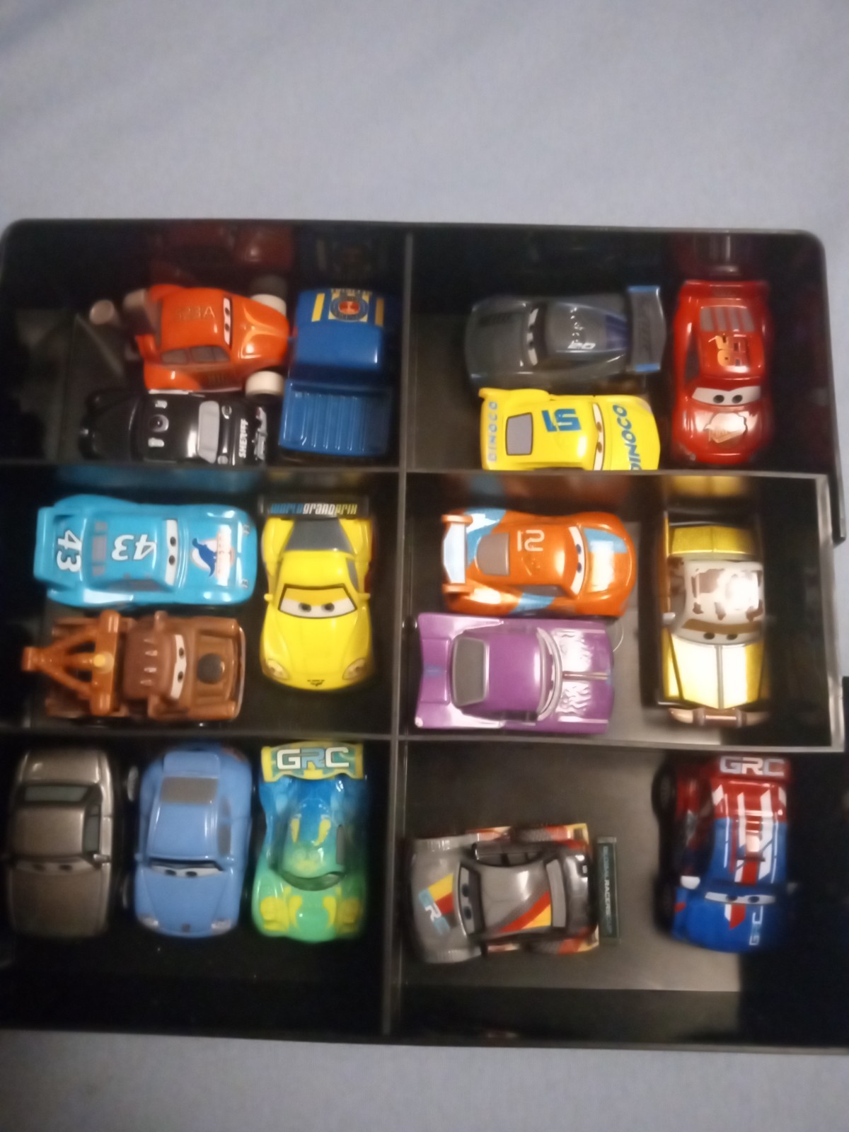 mini pixar cars, set of 17