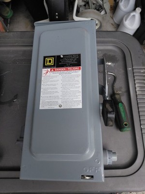 Square D Heavy Duty General Duty Safety Switch 60A 240V D322NRB Industrial