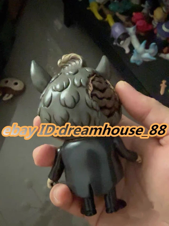 NUTCRACKXXX Kaiju Zombie Mr. Figura de acción limitada SOFUBI Mouse gris negro marrón Foto 2 de 2