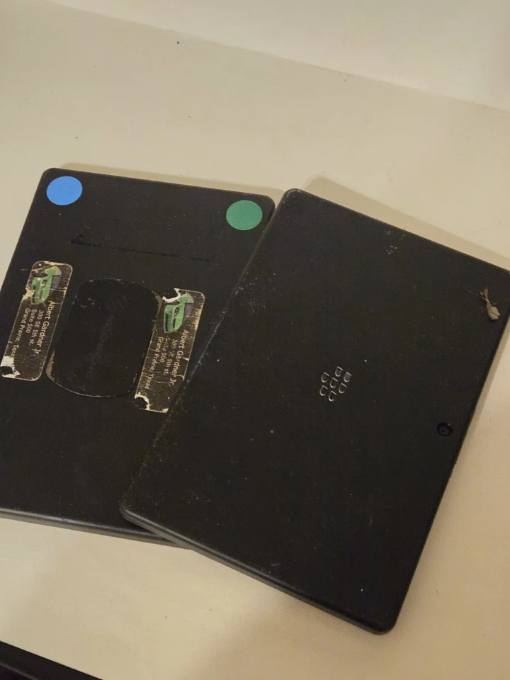 Lote de 2 Tabletas Blackberry Playbook 32GB No Funciona Piezas Reparación Solo  Foto 3 de 4