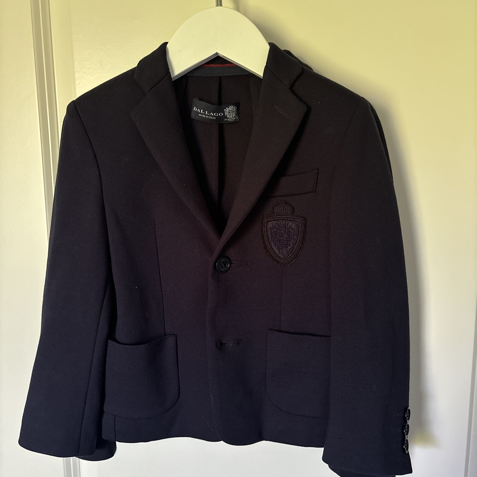 Picture 1 of 6