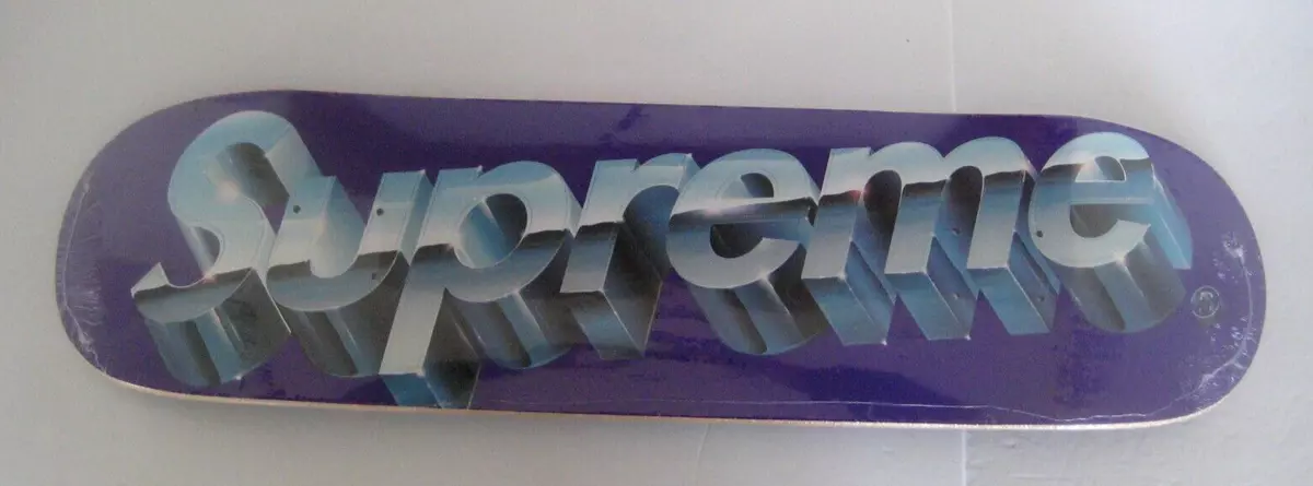 Supreme skateboard clearance fake