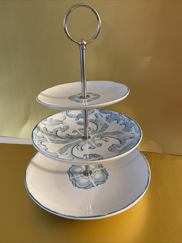 Southern Living Garden Gate Water Color White & Blue Stoneware 3 Tier CAKE STAND - Picture 2 of 10