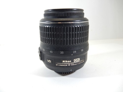 LENTE NIKON NIKKOR VR DX AF-S 18-55MM f/3.5-5.6G de colección con tapas y capucha - Imagen 3 de 6