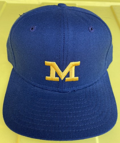 NWOT Vintage 90s Michigan Wolverines 