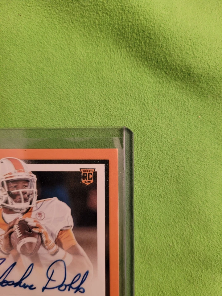 2017 Panini Contenders Draft Picks College Ticket Joshua Dobbs RC Auto #160 Vols - Image 4 of 4