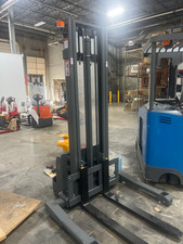 Apollolift Used 130 High Lift Walkie Stacker 3300lbfull Electric Pallet Stacker