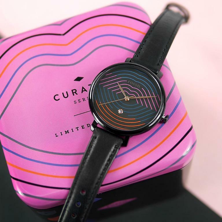 Women's Fossil Jacqueline Three-Hand Date Black Leather Watch