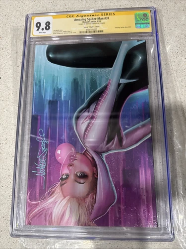 AMAZING SPIDER-MAN #37 CGC 9.8 SS Virgin Signed Nathan Szerdy Spider-Gwen