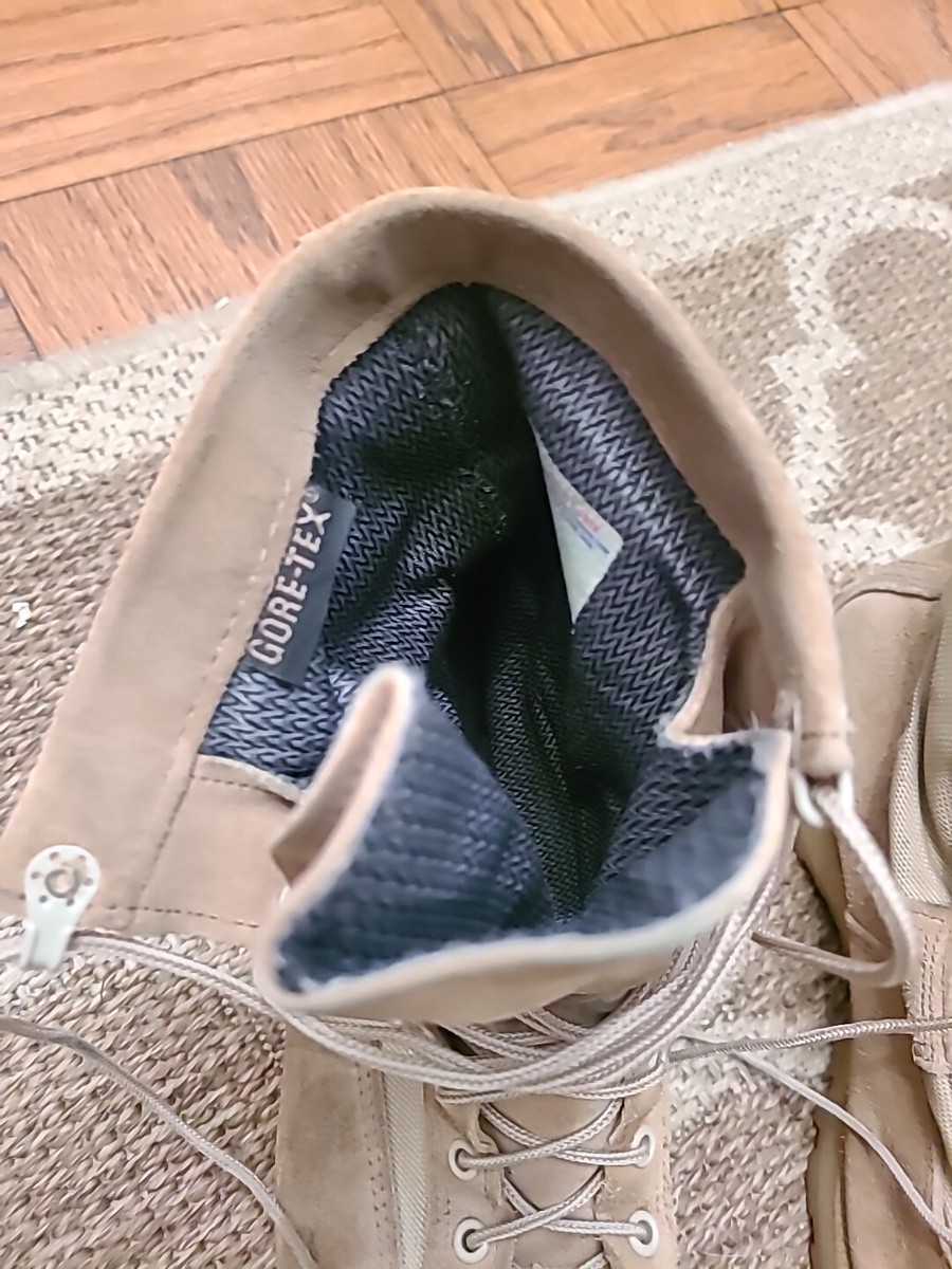 Belleville 03-D-0322 Gore-Tex Desert Tan Military Combat Boots