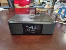 iHome Idl95 Dual Charging FM Clock Radio With Lightning Dock and USB Charge/play