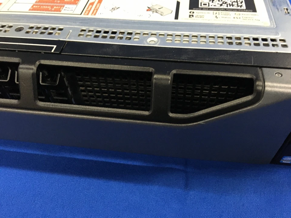 Dell PowerEdge R820 -2U -2x Xeon E5-4603 @ 2.0GHz -8GBx4 RAM - 2TB 7.2K SAS HDD - Image 4 of 4