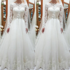 Vintage Wedding Dresses With Belt Delicate Lace Appliques Tulle Bridal Gowns