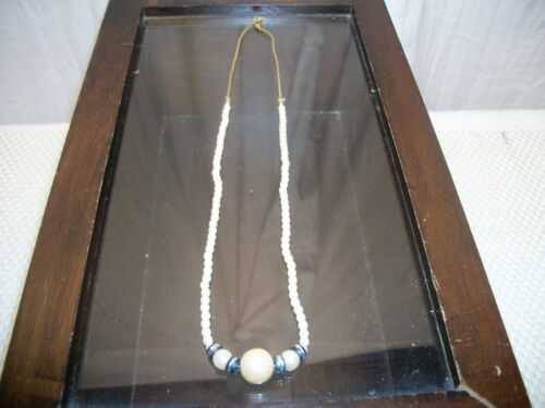 Vintage One Direction Pearl Style Necklace with Gold Chain - Picture 1 of 2