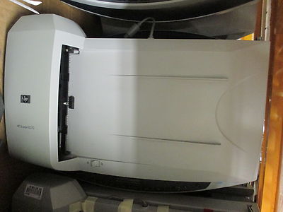HP Scanjet 8270 L1975A Document Flatbed Scanner 48 Bit CCD 4800 dpi USB + PSU