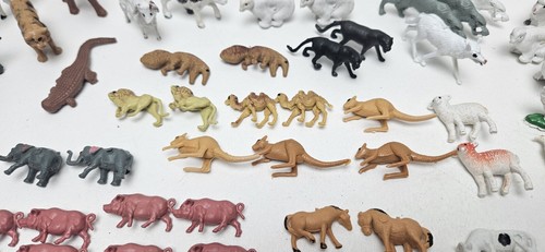 Lot of 90+ Mini Plastic Farm Zoo Animals - Pigs, Horses, Tigers, Cows, Rabbits - Picture 9 of 16