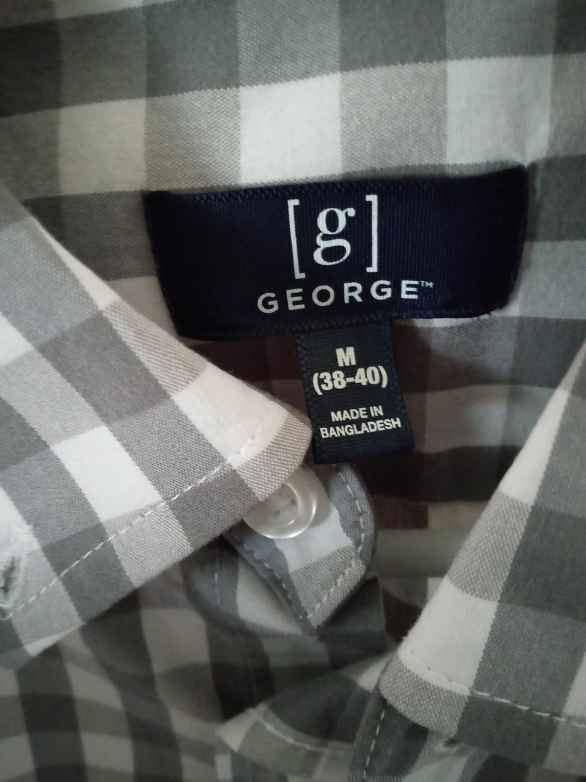 George Men’s Gray White Plaid Long Sleeve Button Up Shirt Size Medium image 7