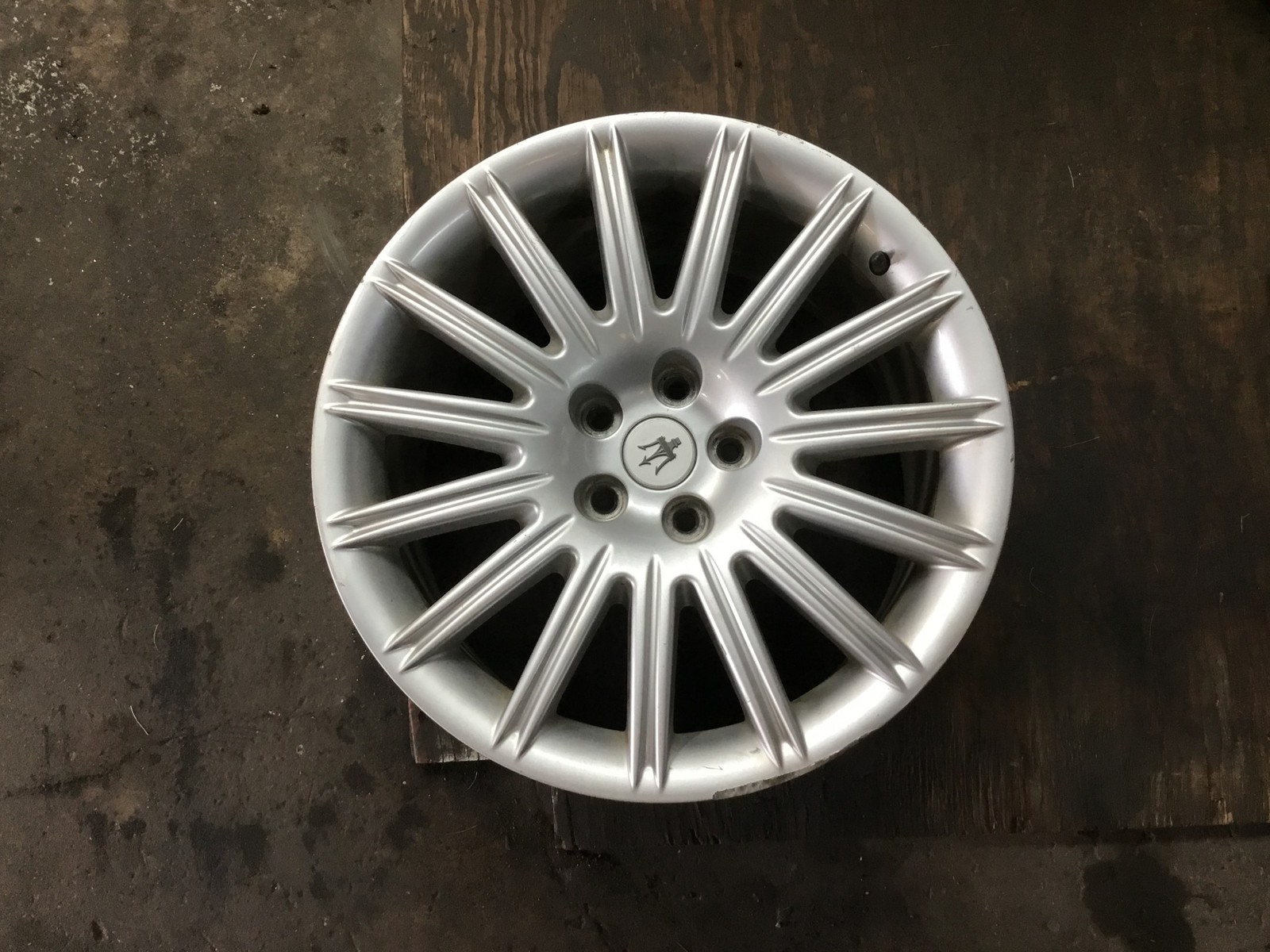 Maserati Coupe GT 2003 Rear Wheel Rim R18 18x9.5 Size 18 Inch 02-06 ;:Y