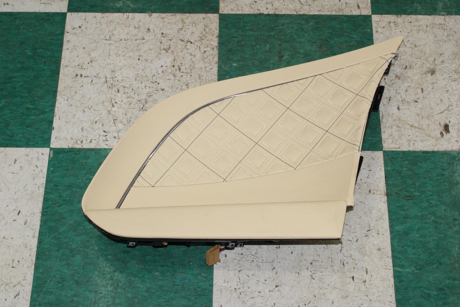 19-24 CONTINENTAL GTC Convertible Beige Leather Passenger Interior Quarter Trim