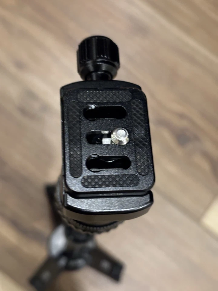 Sirui Table Top Mini Tripod Black 3T-35K - Image 4 of 4