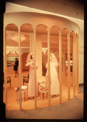 SL30 Slide 1970s  Bridal Salon Wedding Dresses Mannequins 728a