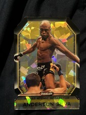 2011 Topps Finest UFC - Finest Atomic Refractor Anderson Silva #FAR-2