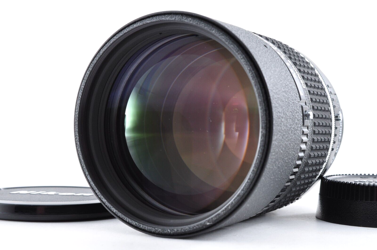 Nikon AF DC-NIKKOR 135mm f/2 D Defocus Image Control Lens Nikon AF DC-NIKKOR 135mm f/2 D Defocus Image Control Lens