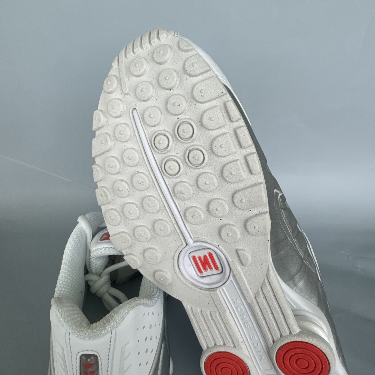 Size 9.5 - Nike Shox R4 White Metallic W for sale online | eBay