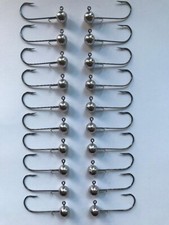 NEW 3/16 OZ ROUND JIG HEADS WITH WIRE KEEPER , 3/0 HOOK , 20 PC