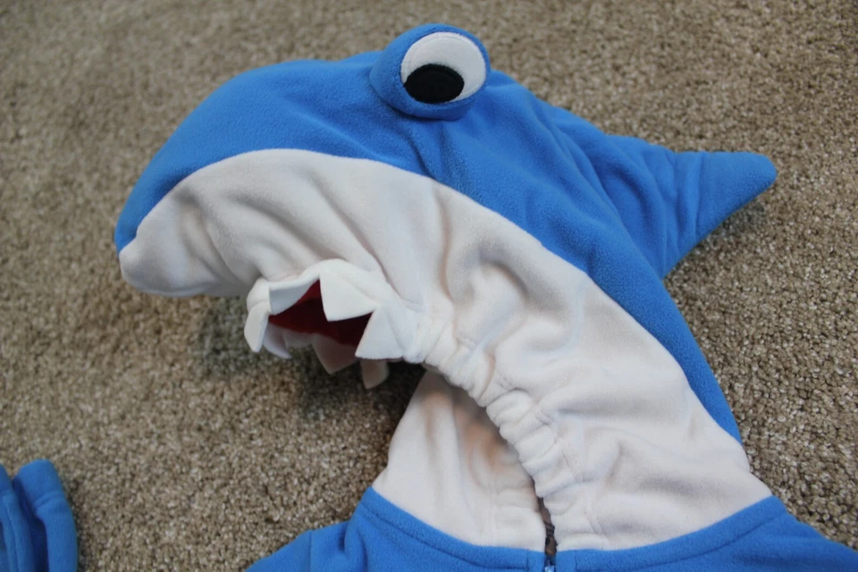 Carters Halloween Costume Shark Fleece Baby Boy 6-9 12 18 24 mos 12M 18M 24M NWT - Image 2 of 4