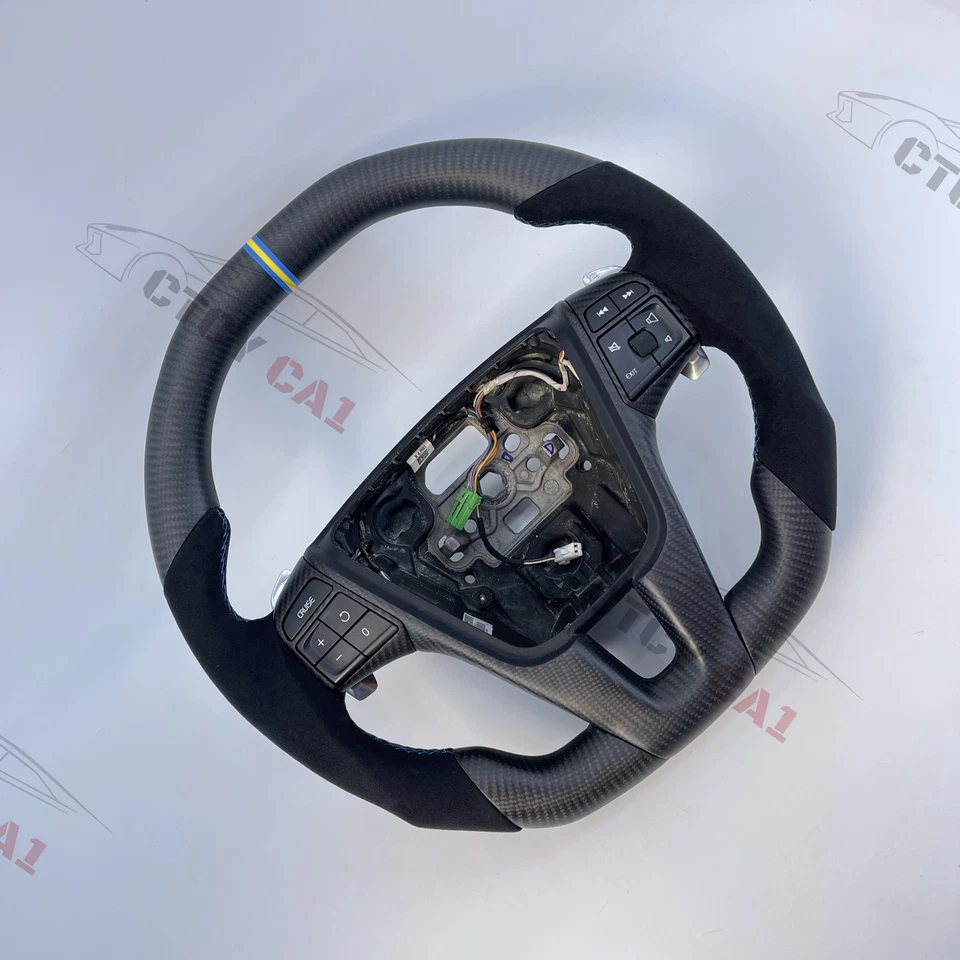 Volante de fibra de carbono mate personalizado para Volvo V60 S60 XC60 S80 2011-2019 Foto 4 de 4