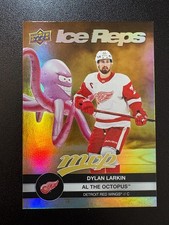 2023-24 Upper Deck MVP Dylan Larkin/Al The Octopus Ice Reps GOLD (#IR-25)