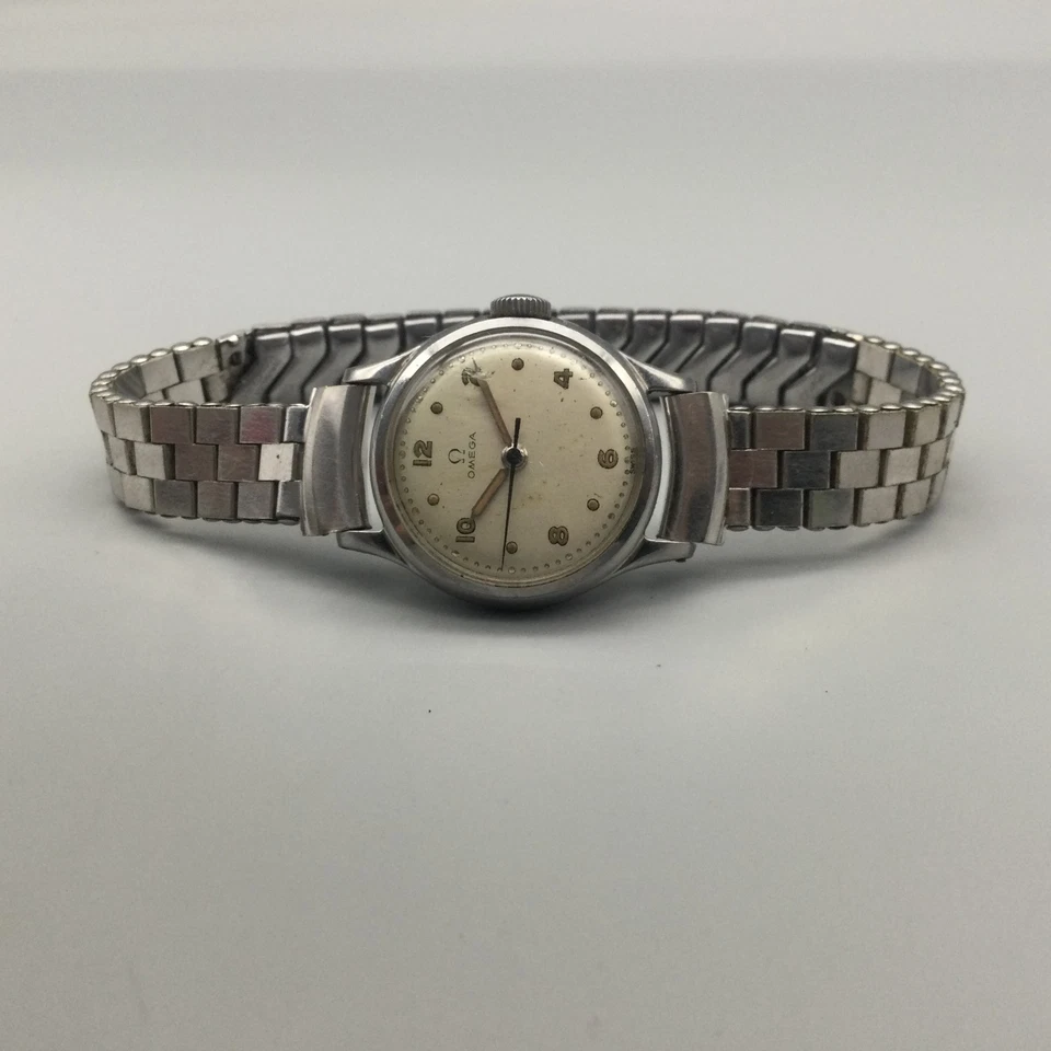 Reloj Omega Vintage Mujer 24mm Tono Plata Años 40 Hecho en Suiza Cuerda Manual Foto 4 de 4