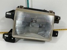 1987 - 1991 Ford F-150 Front Left Side Headlight Assembly E7tb-13006-ab Oem