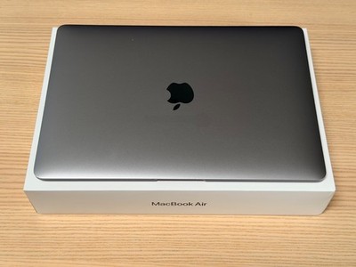 Apple MacBook Air 13.3'' Laptop M1 Chip 8GB RAM 512GB SSD Space Gray A2337