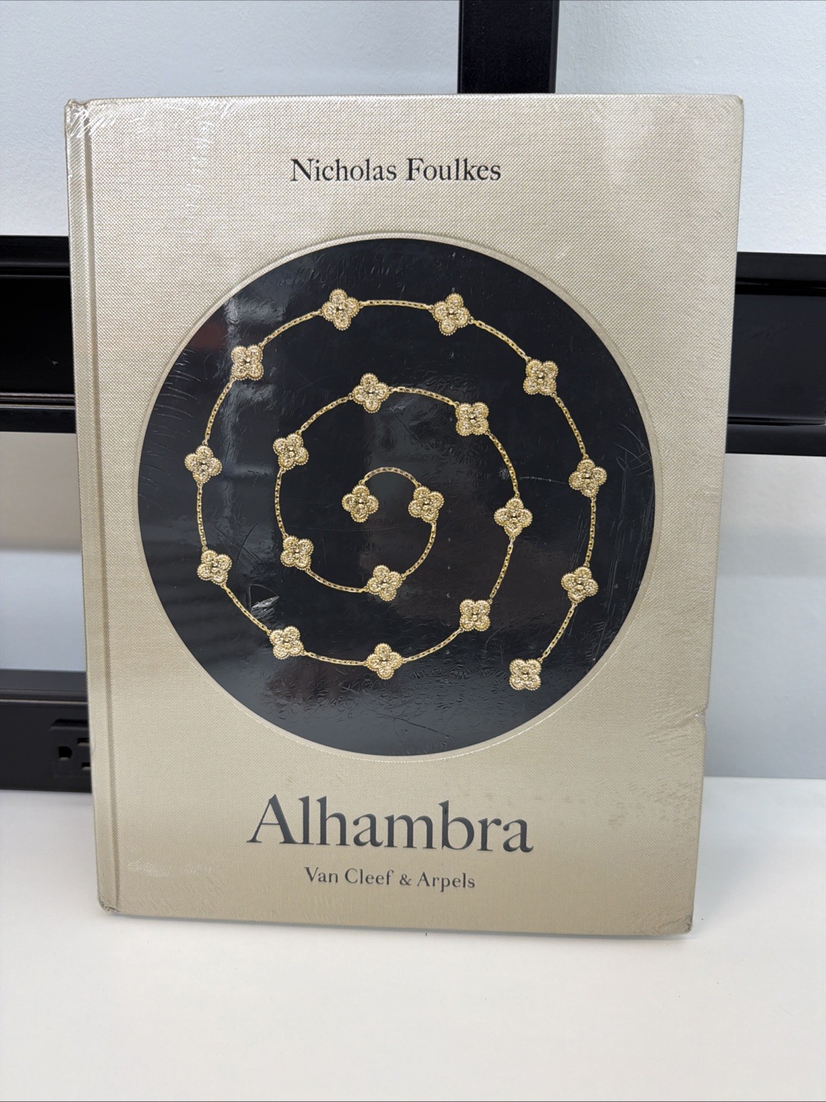 Van Cleef & Arpels ALHAMBRA Book by Nicholas Foulkes  NEW/OTHER