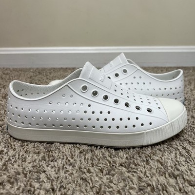 Native Jefferson Shoe Adult in Shell White Size M6/W8