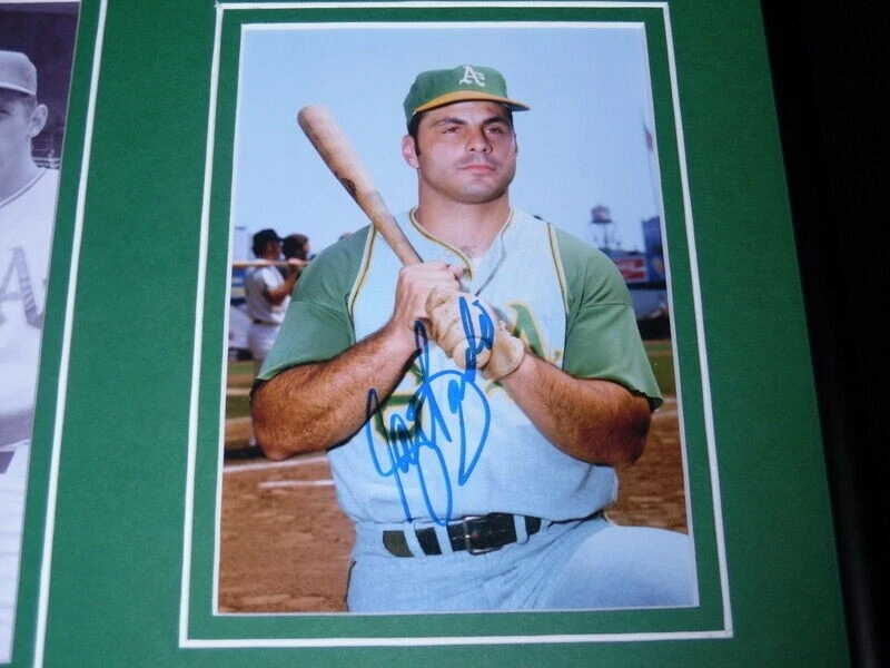 Exhibición de fotos firmada por Sal Bando 12x18 Oakland A's Foto 2 de 2