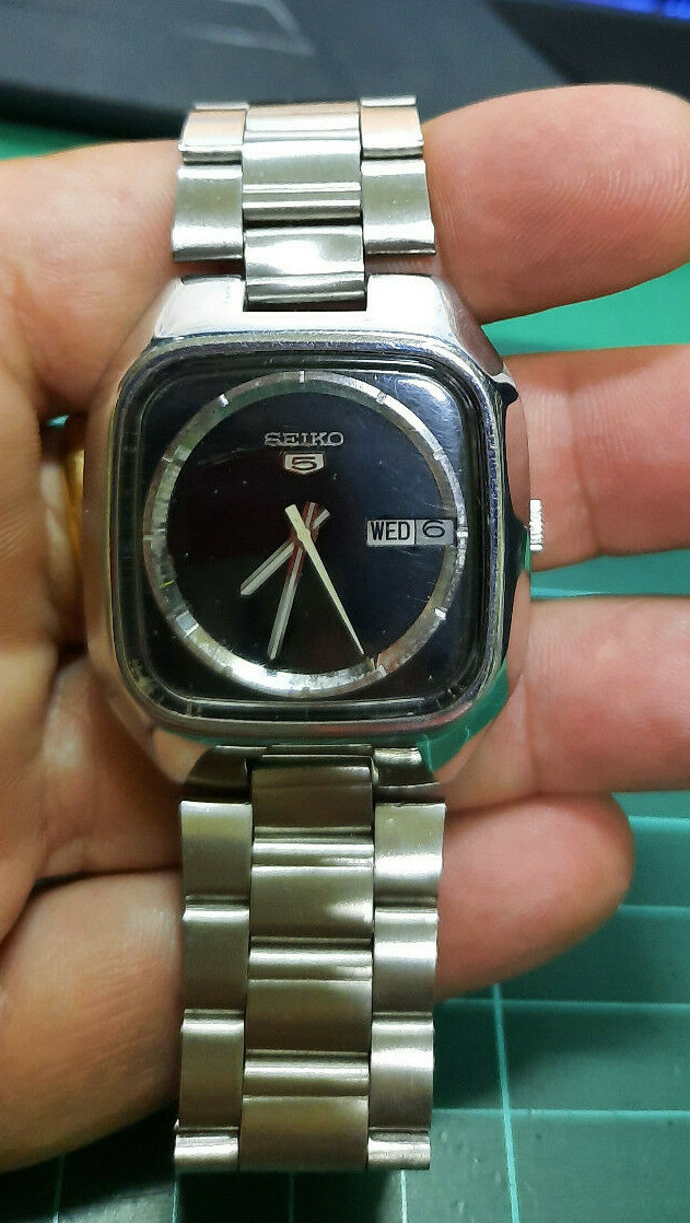 VINTAGE RARE SEIKO 5 7009-5220 DAY DATE 36MM AUTOMATIC JAPAN D