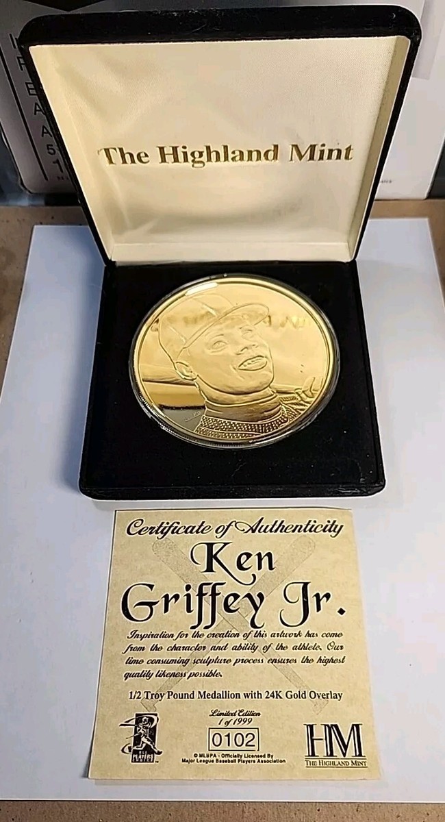 HIGHLAND MINT KEN GRIFFEY JR 1/2 TROY POUND MEDALLION WITH 24K