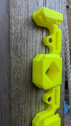 CHECK OUT THE VIDEO!! TRIPLE - YES - TRIPLE DEWALT 18V XR Battery Mount / Holder - Picture 4 of 5
