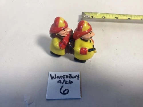 Vintage Marx Fireman ramp walkers