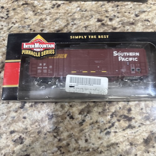 INTERMOUNTAIN HO Southern Pacific BOXCAR SERIE PINNACLE Rd# 245218 | Zustand: New