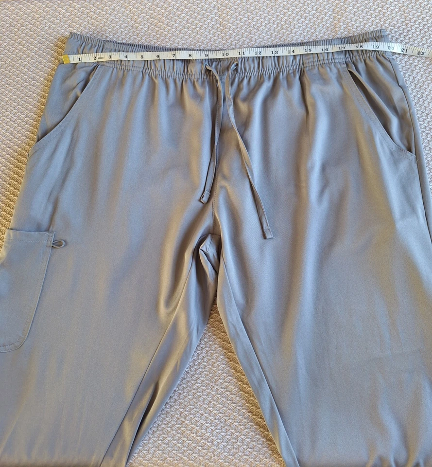 Mini Marilyn By MediChic Scrubs Jogers Stretch Elastic Waistband 4 Pockets Pants - Image 3 of 4