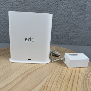 Arlo Ultra VMB4540 Smart Hub Base Station Security Home (No Cameras)