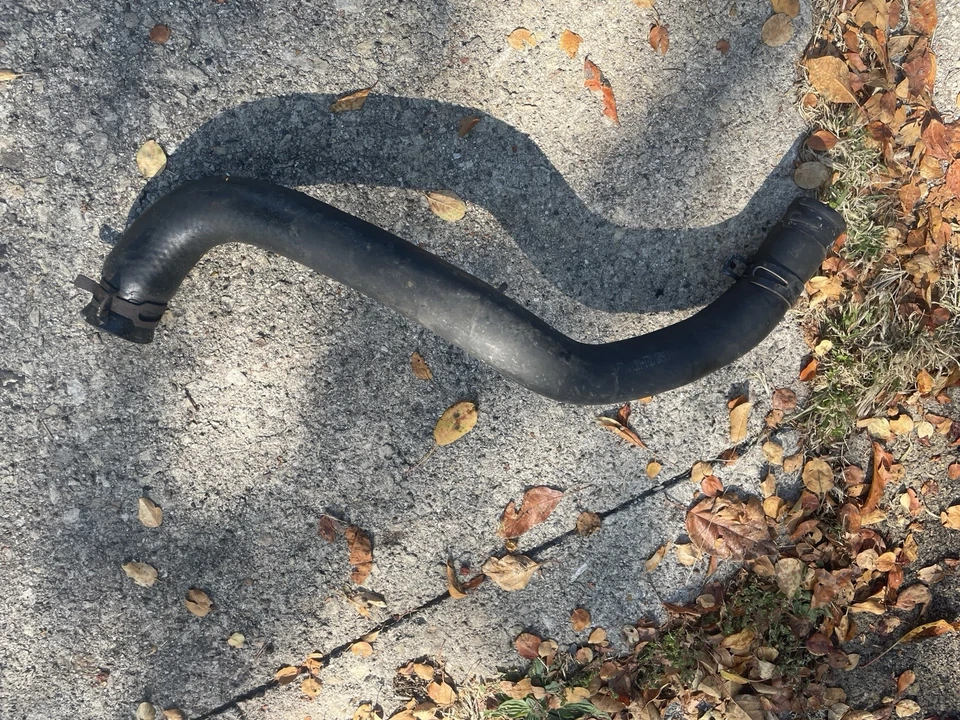 Radiador-METRIX Autopart Intl 1605-480430 se adapta a Hyundai Elantra 07-11 Foto 2 de 3